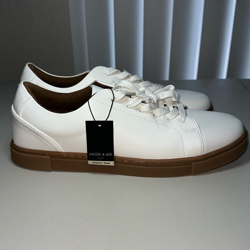 PORTER & ASH NEW, size 13, very comfy, last one!